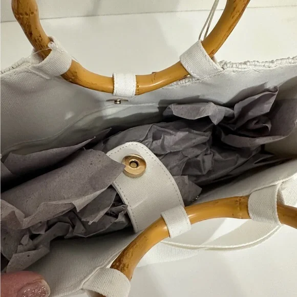 NWT Sol + Mer Strawberry Beaded Viral Purse Handbag w Bamboo Handles White Strap - Picture 11 of 15